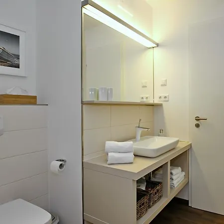 Linden-palais 26 Apartment *